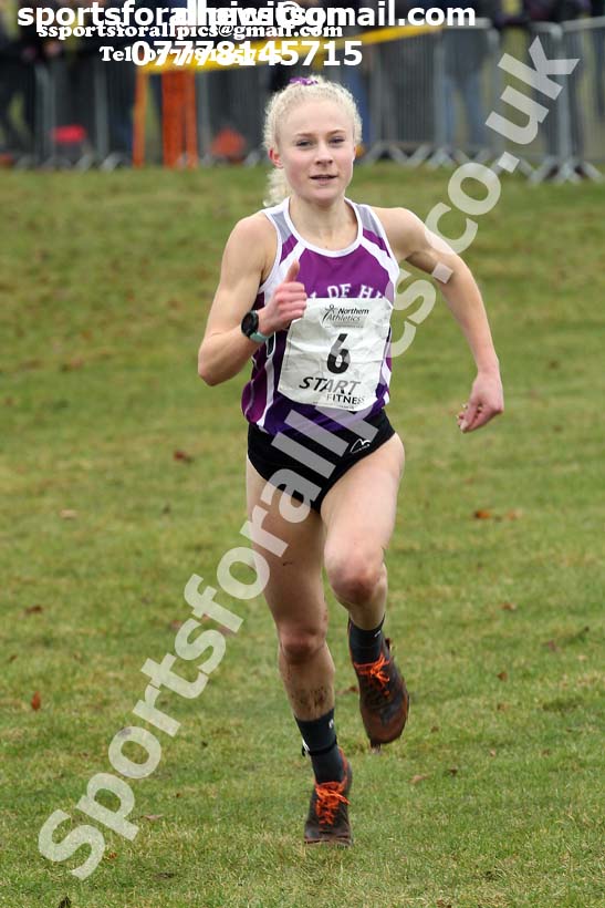Womens under-20 Northern Cross Country Champs., Camp Hill Estate, Kirklington.  Photo: David T. Hewitson/Sports for All Pics